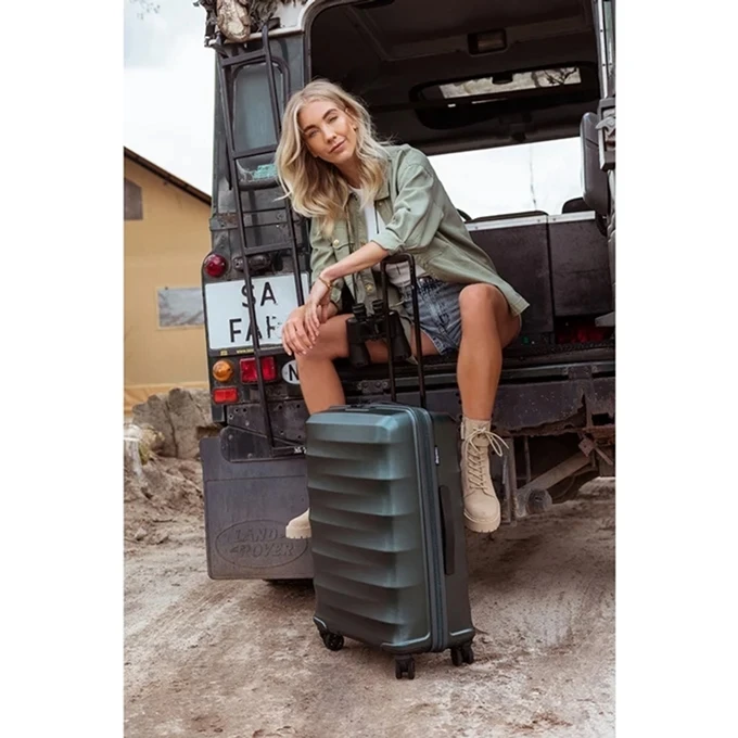 Travelbags The Base Eco M Zwart 5 Travelbags The Base Eco M Zwart - Image 3