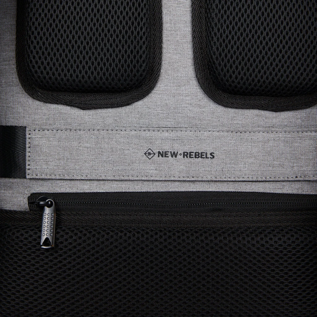 New Rebels ® Boyan Hickory Rolltop Backbag Recyled Nylon Grijs 6 New Rebels ® Boyan Hickory Rolltop Backbag Recyled Nylon Grijs - Image 4