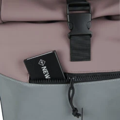 New Rebels Bowie New York Paars 16L Rugzak Rolltop Reflectie Waterafstotend Laptop 15.6 -Verkoop Reisopslag new rebels new rebels bowie new york paars 16l rug 3