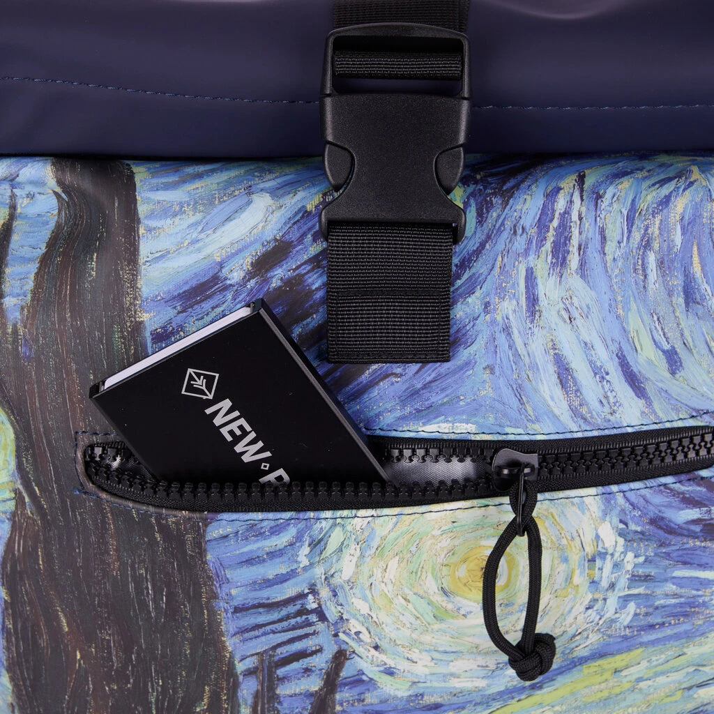 New Rebels Mart Art New York Starry Night 19L Rugzak Rolltop Waterafstotend 6 New Rebels Mart Art New York Starry Night 19L Rugzak Rolltop Waterafstotend - Image 4