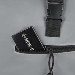 New Rebels Reflect New York Zilver 16L Rugtas Waterafstotend Laptop 15.6 -Verkoop Reisopslag new rebels new rebels reflect new york zilver 16l 3